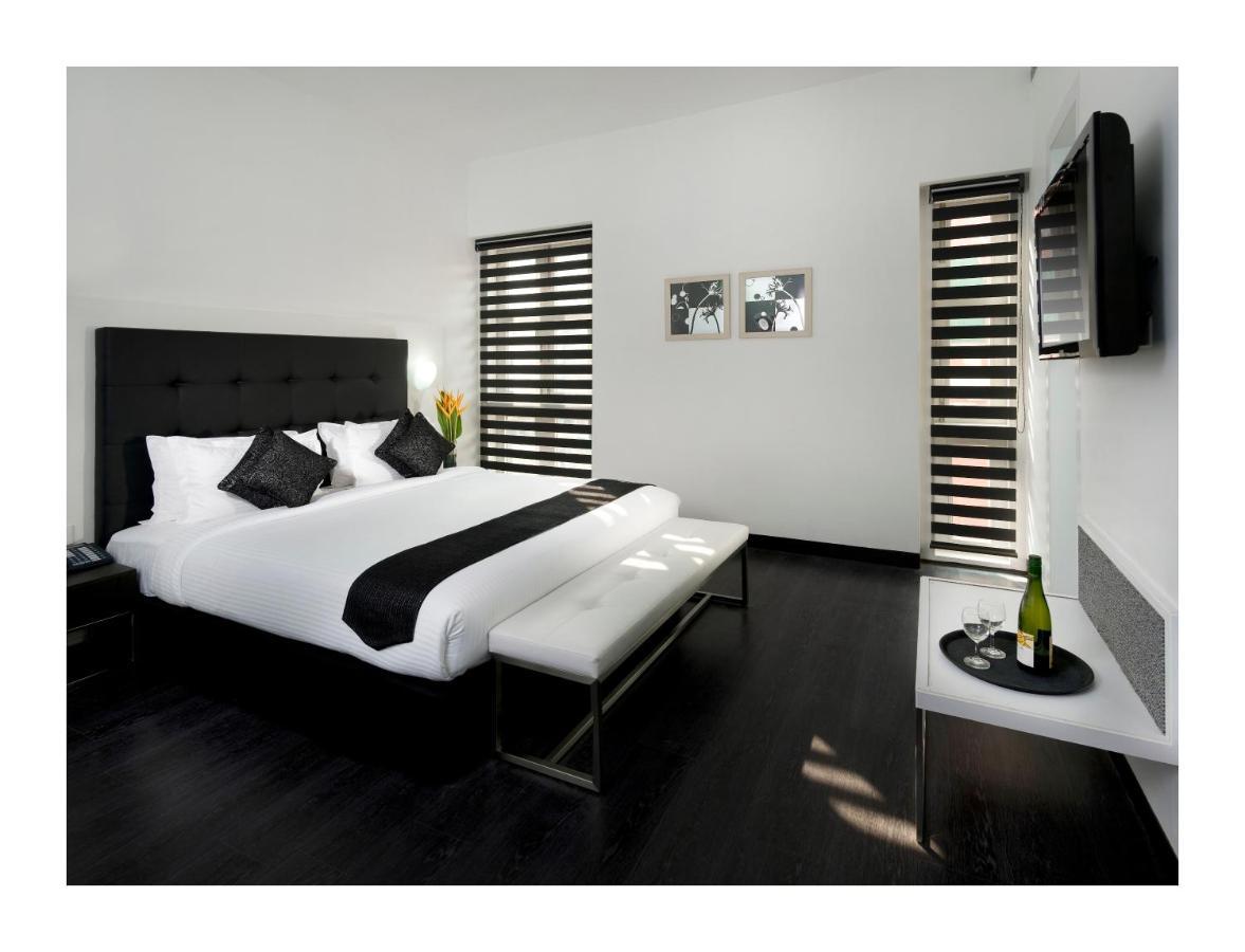 Sapphire Suite Kolkata Ngoại thất bức ảnh