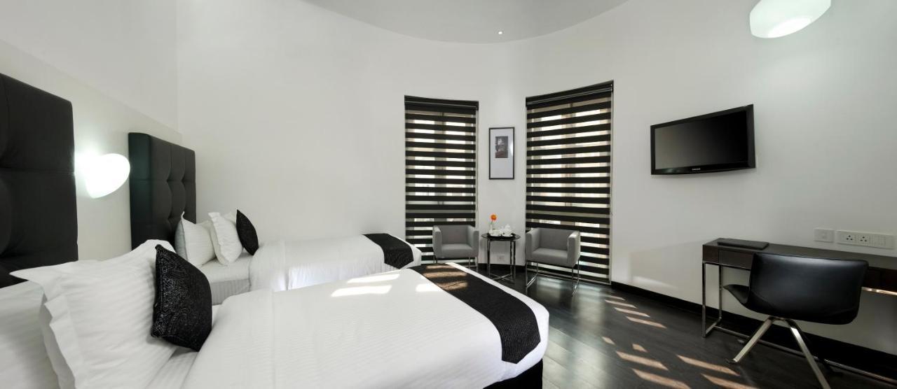Sapphire Suite Kolkata Ngoại thất bức ảnh