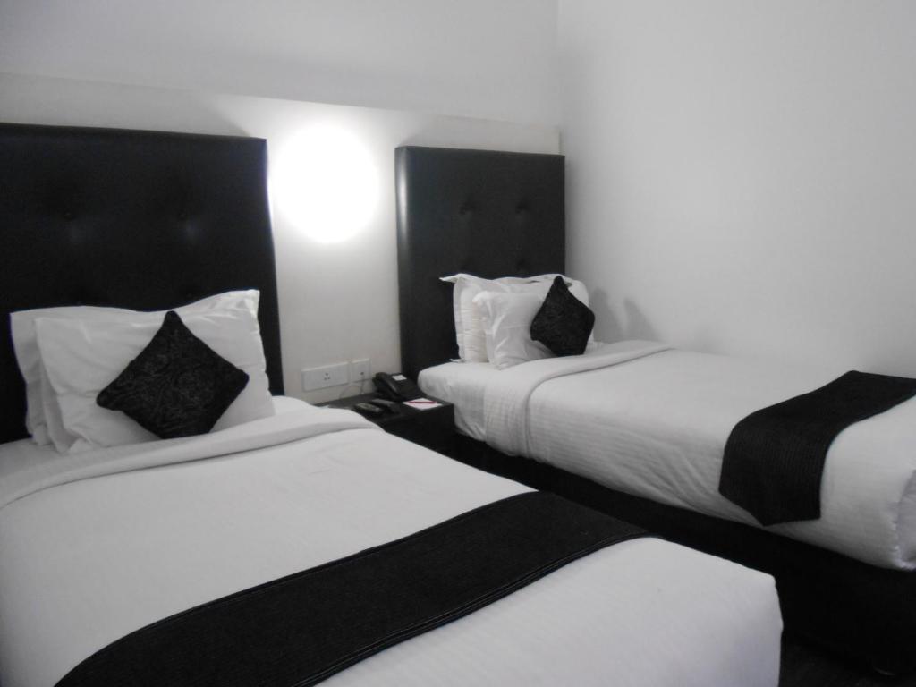 Sapphire Suite Kolkata Phòng bức ảnh