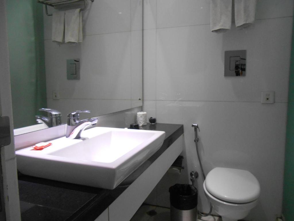 Sapphire Suite Kolkata Ngoại thất bức ảnh
