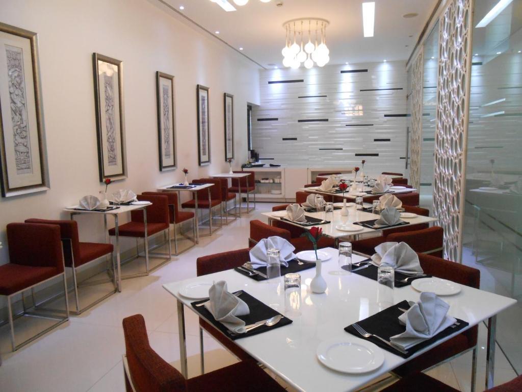 Sapphire Suite Kolkata Ngoại thất bức ảnh